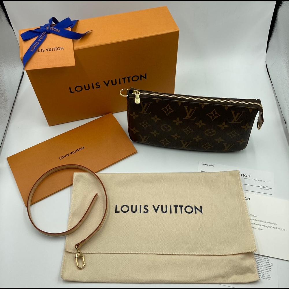 NEW Louis Vuitton Pochette Accessoires Monogram